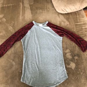 Lularoe Randy baseball tee